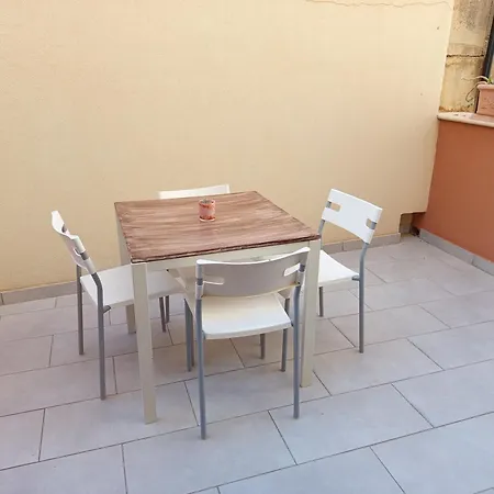 Lido Esperando 3*